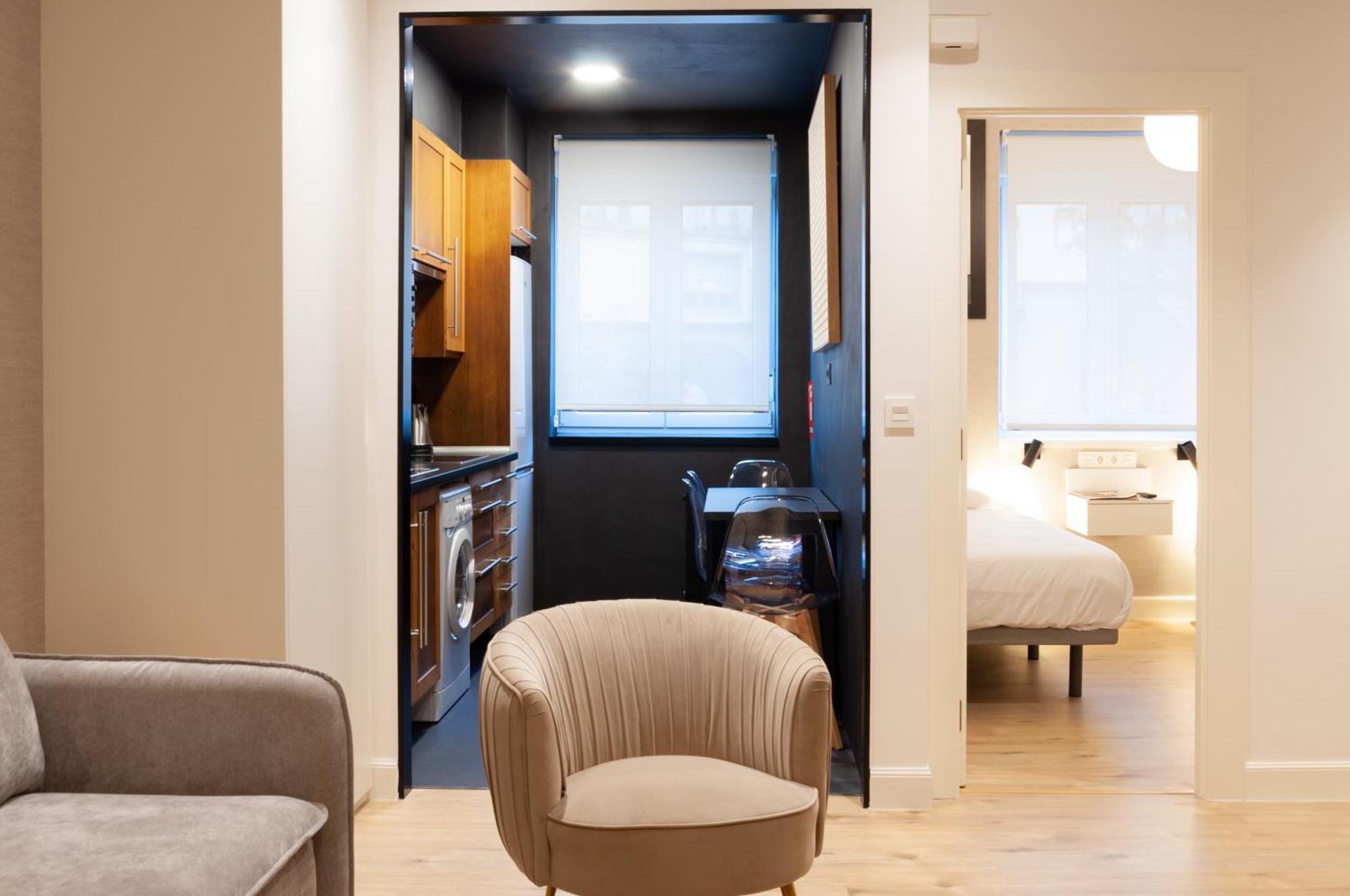 Vivienda Turistica En Bilbao La Vieja Con Wifi Y Parking Apartamento Exterior foto
